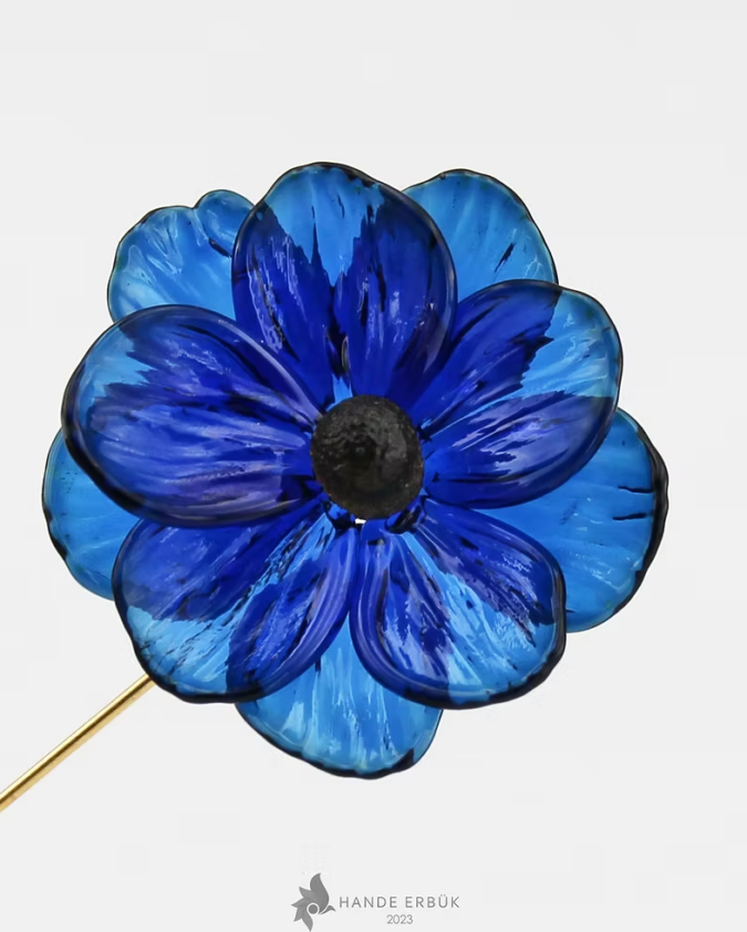 Çiçek Yaka İğnesi