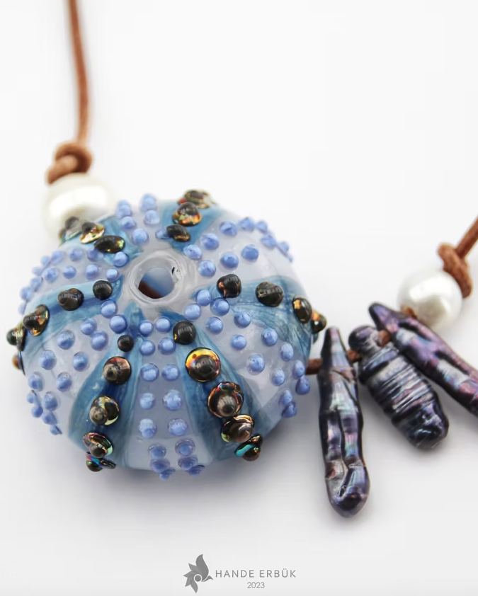 Deniz Kestanesi, İnci Cam Kolye